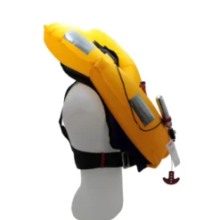 GILET DE SAUVETAGE GONFLABLE MANUEL ORANGE MARINE 170N AVEC HARNAIS ESSENTIAL NAVY -Gumotex Boutique gilet de sauvetage gonflable manuel orange marine 170n avec harnais essential navy 4